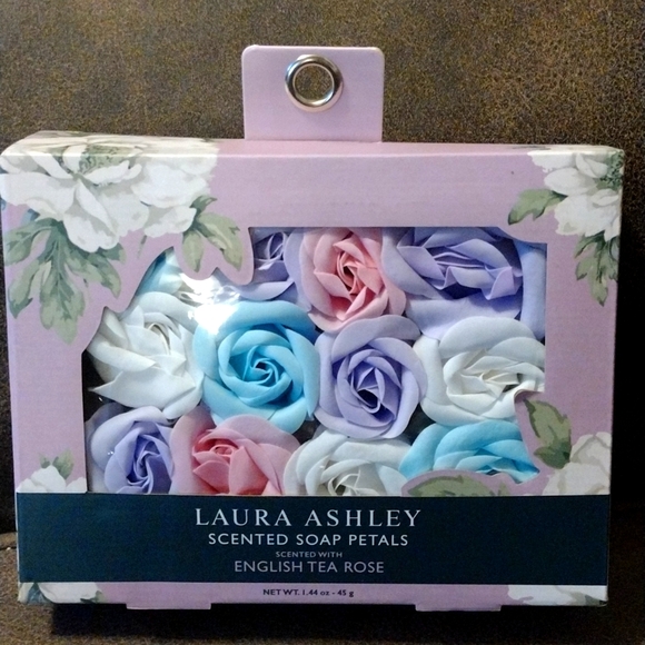 Laura Ashley Bath & Body Laura Ashley 2 Piece Set Bath Soap Rose
